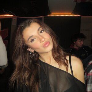 Meet your Posher, Abi